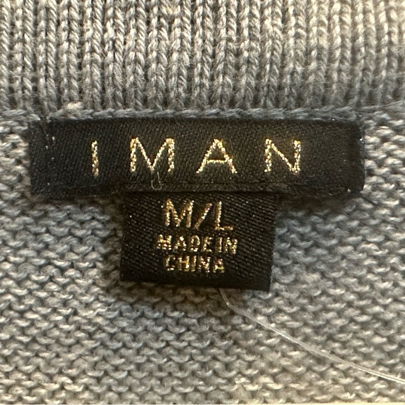 NWOT - IMAN Pullover Cotton/Cashmere
Blend Faux Fur Detached Collar Poncho - Picture 5 of 7